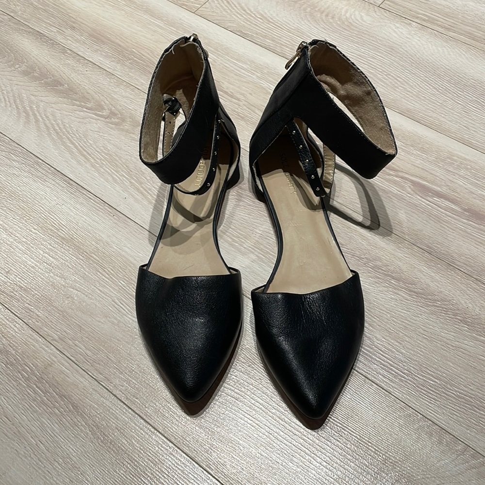 Black leather flats with Angkor straps